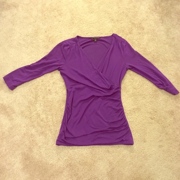 Banana Republic Tops - Banana Republic wrap 3/4 sleeve top w ruched sides